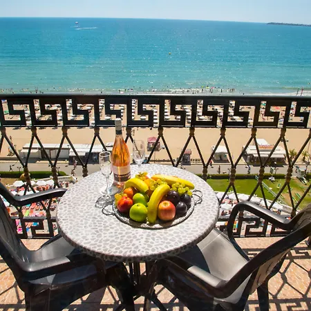 Imperial Palace Hotel 4*