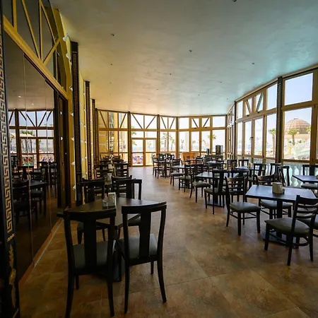 Imperial Palace 5* サニービーチ