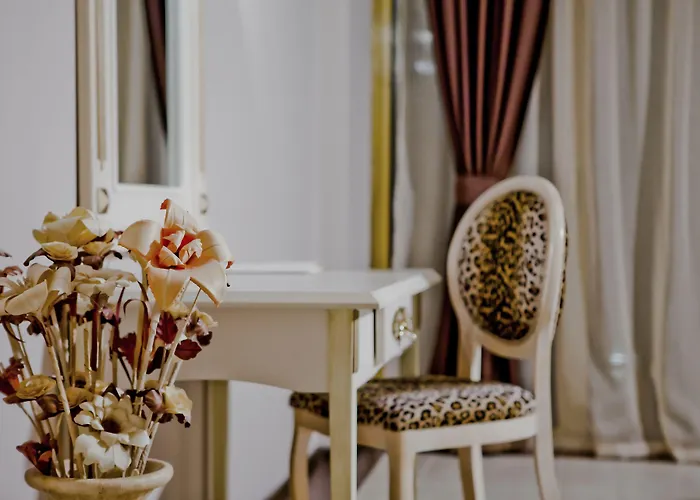 Imperial Palace Hotel 4*