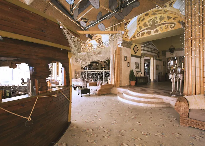 Imperial Palace Hotel 4*