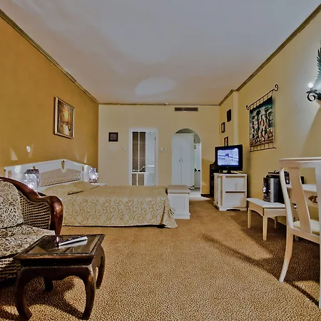 Otel Imperial Palace