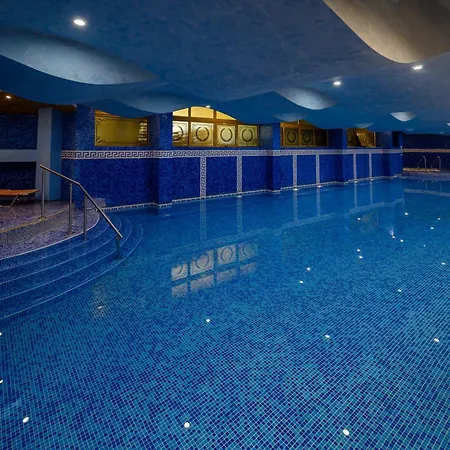 Imperial Palace Hotel 4*