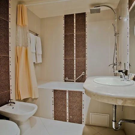Hotel Imperial Palace 4*