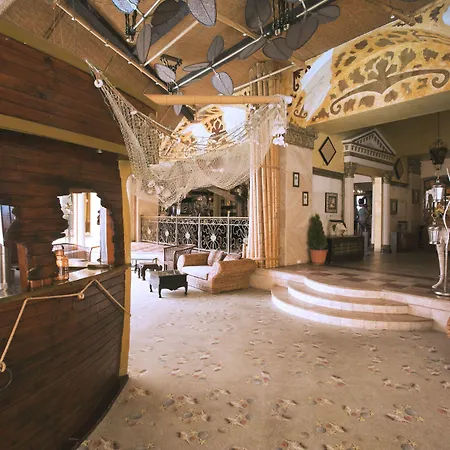 Imperial Palace מלון 4*