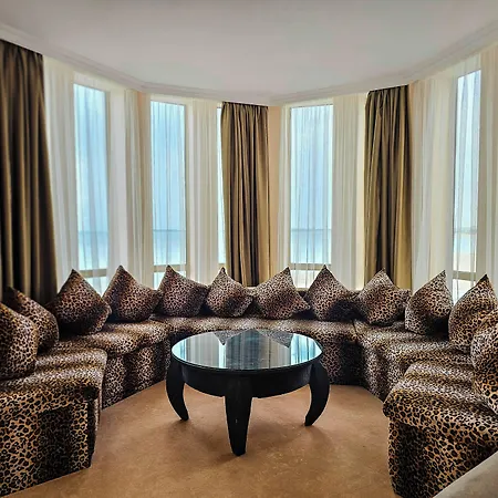 Imperial Palace Hotel 4*