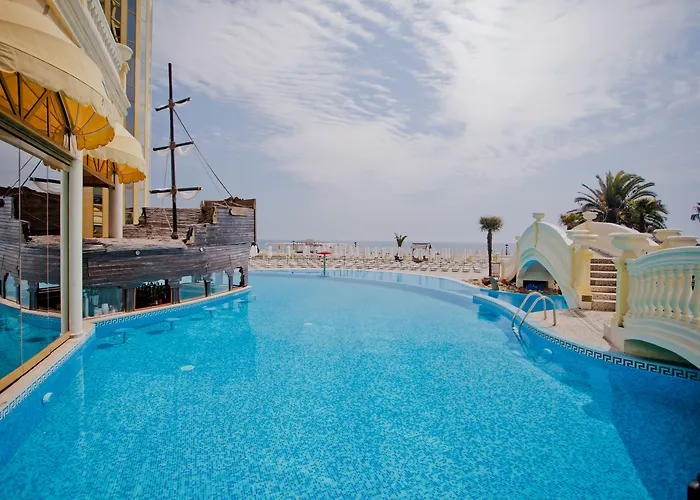 ホテル Imperial Palace 4*