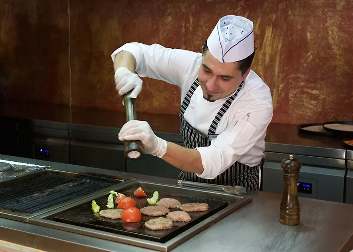 Imperial Palace 4* サニービーチ