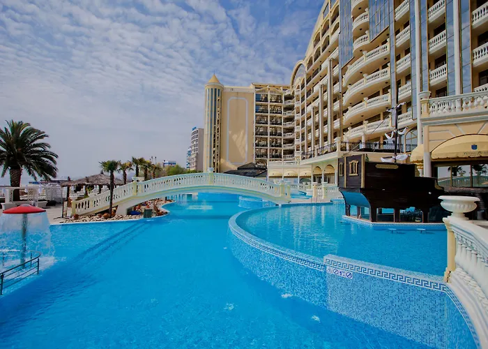 ホテル Imperial Palace