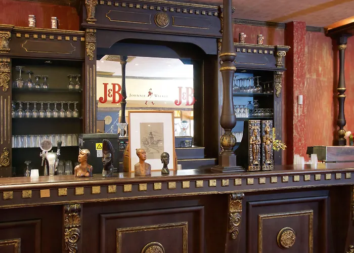 ホテル Imperial Palace 4*