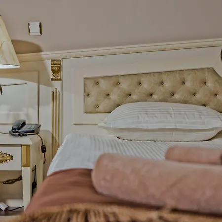 Imperial Palace ホテル 4*